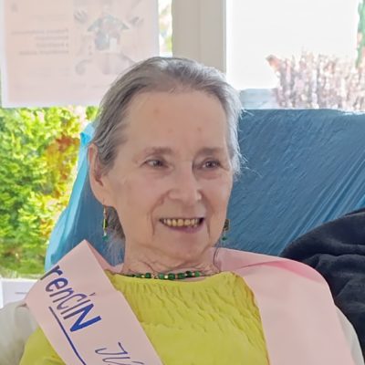 Júlia Spustová